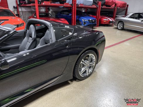Used 2017 Chevrolet Corvette Stingray Coupe image 37