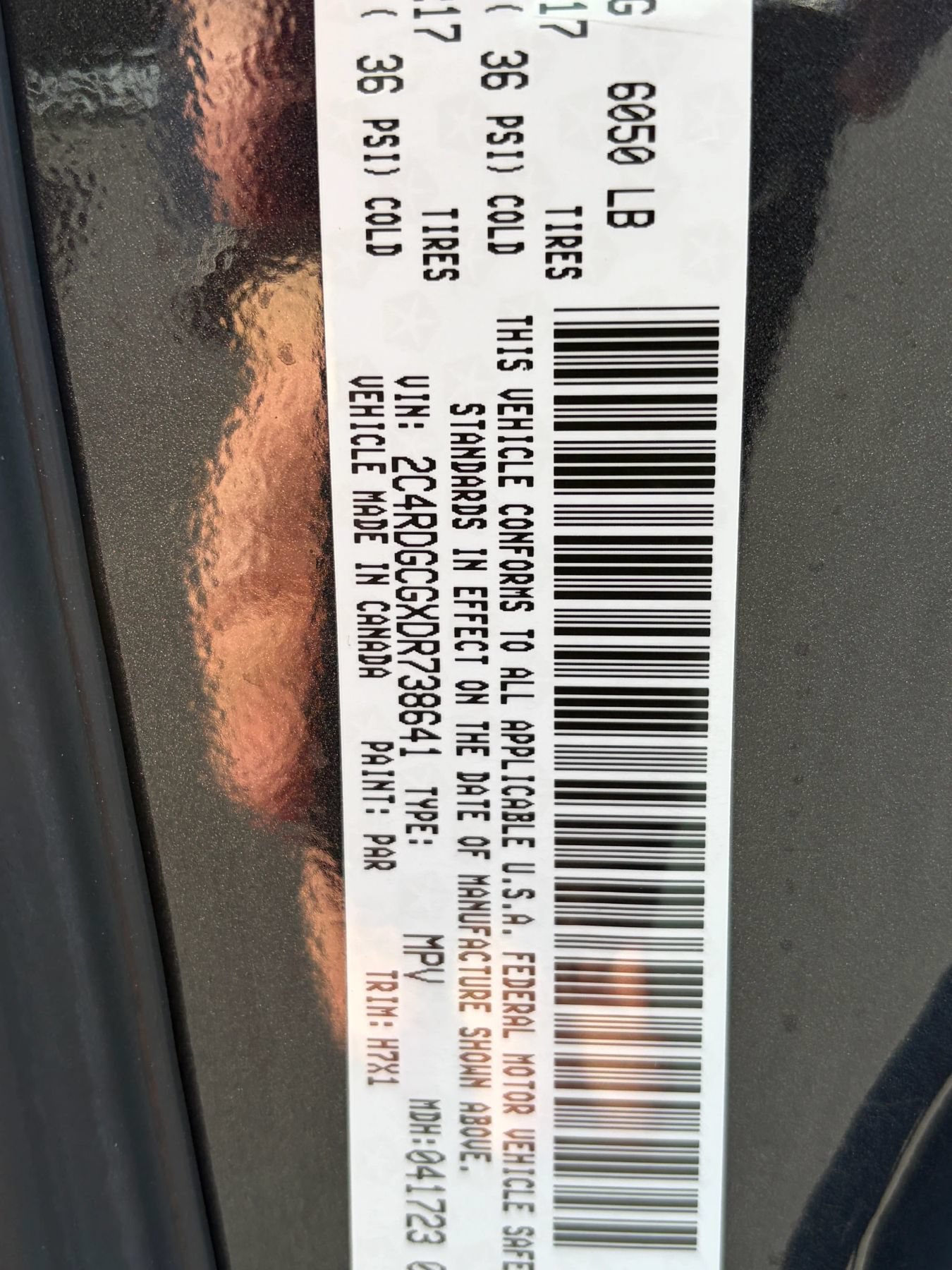 Used 2013 Dodge Grand Caravan SXT w/ Rear Park Assist Pkg FWD image 15
