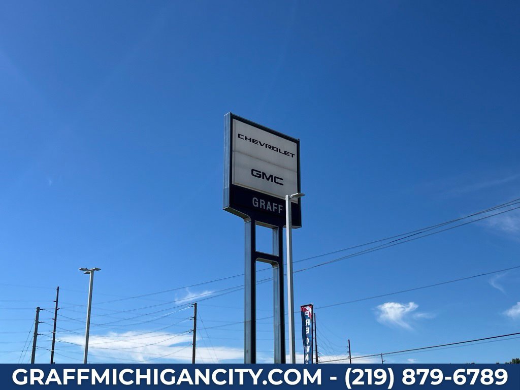 Used 2024 Nissan Rogue S AWD/4WD image 35