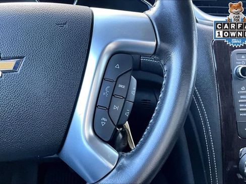 Used 2017 Chevrolet Traverse LT AWD/4WD image 19