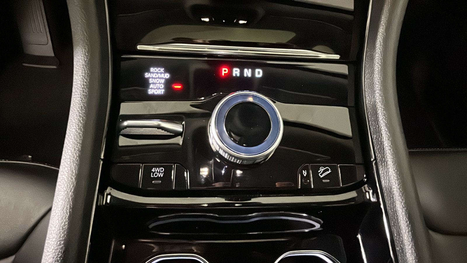 Used 2023 Jeep Grand Cherokee 4WD 4xe image 25