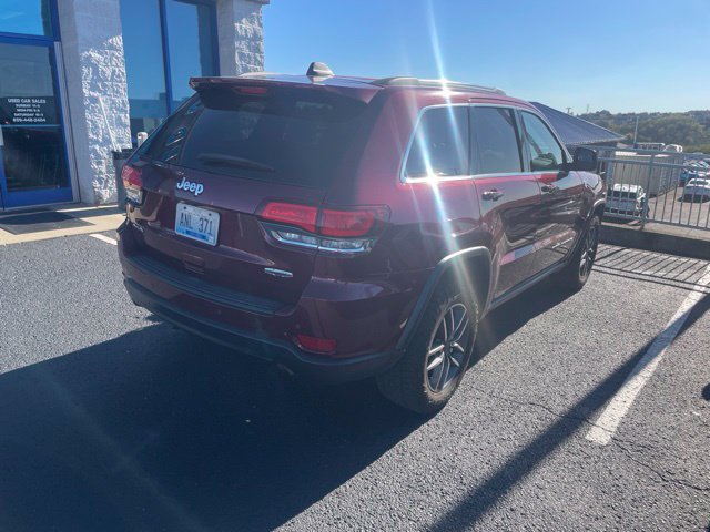 Used 2020 Jeep Grand Cherokee Laredo w/ Quick Order Package 2BN North AWD/4WD image 4