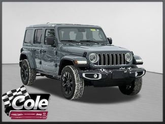 Used 2025 Jeep Wrangler Unlimited Sahara w/ Safety Group 360° Tour