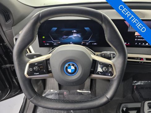 Used 2024 BMW iX xDrive50 w/ Premium Package AWD/4WD image 18