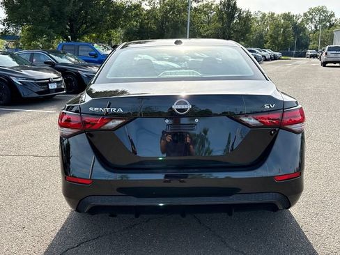 Certified 2024 Nissan Sentra SV FWD image 3