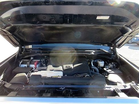 Used 2024 Toyota Tundra Limited image 7