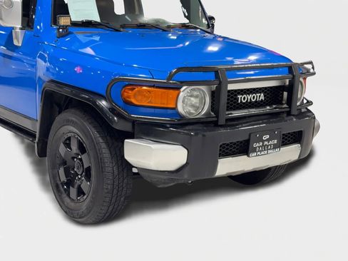 Used 2007 Toyota FJ Cruiser 4WD image 3