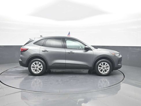Used 2025 Ford Escape Active AWD/4WD image 9