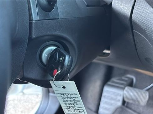 Used 2015 Ford Transit Connect XLT image 13