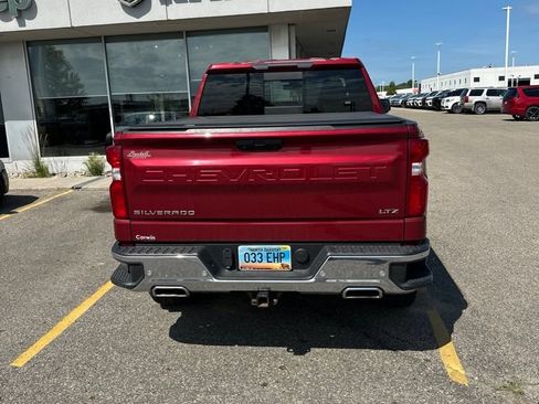 Used 2019 Chevrolet Silverado 1500 LTZ w/ LTZ Premium Package AWD/4WD image 6