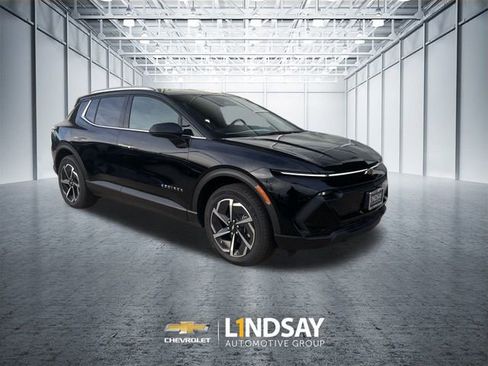 New 2026 Chevrolet Equinox EV LT AWD/4WD image 2