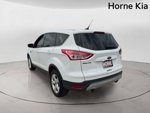Used 2016 Ford Escape SE FWD image 5