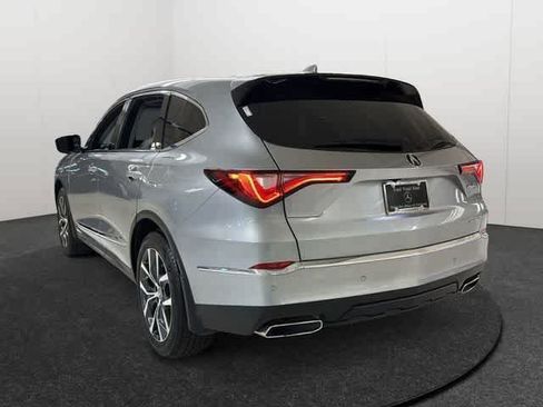 Used 2022 Acura MDX SH-AWD w/ Technology Package image 5