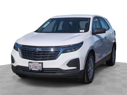 Certified 2024 Chevrolet Equinox LS image 1