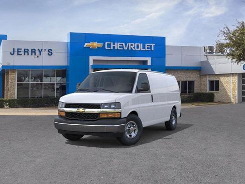 New 2026 Chevrolet Express 2500 image 32