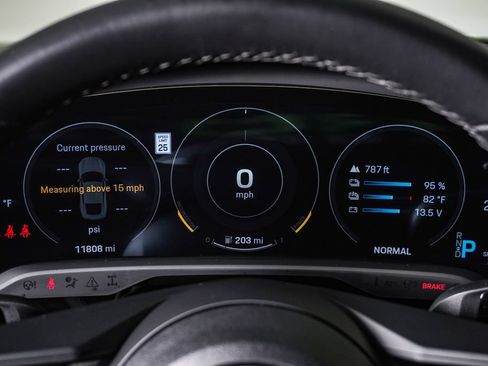 Certified 2023 Porsche Taycan RWD image 21