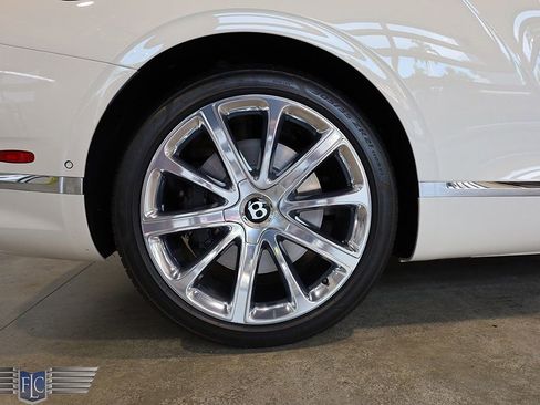 Used 2022 Bentley Continental GT AWD/4WD image 43