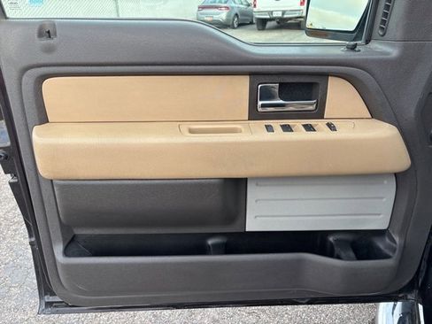 Used 2013 Ford F150 XLT w/ Luxury Equipment Group image 16