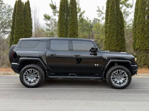 Used 2024 GMC Hummer EV 2X AWD/4WD image 10