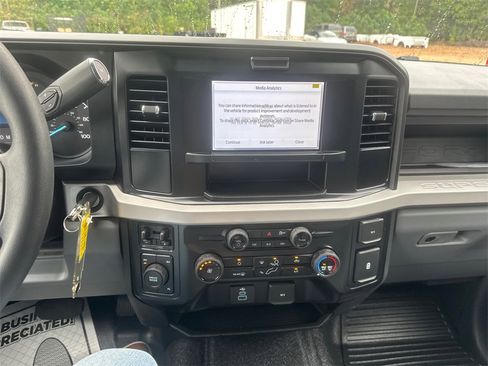 New 2026 Ford F350 XL w/ XL Chrome Package image 25