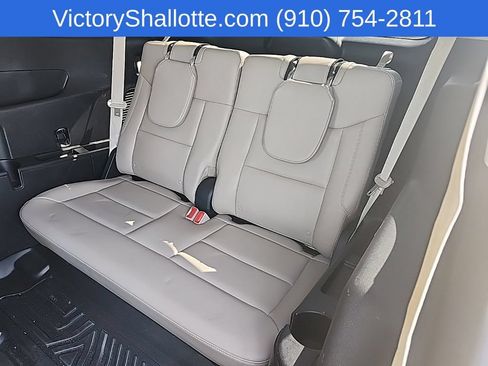 Used 2021 Ford Explorer XLT w/ Equipment Group 202A RWD image 24