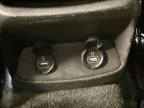 Used 2020 Hyundai Santa Fe SEL w/ Convenience Package image 25