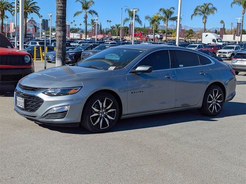 Used 2024 Chevrolet Malibu RS image 2