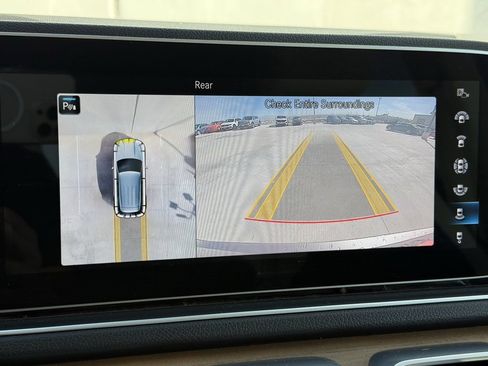 Used 2022 Mercedes-Benz GLE 350 image 9