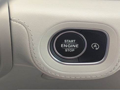 Certified 2026 Mercedes-Benz Maybach GLS 600 4MATIC image 27