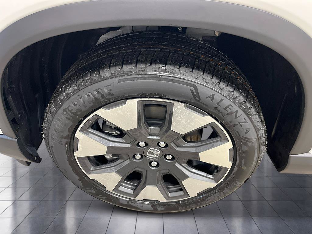 New 2026 Honda Pilot Touring image 11