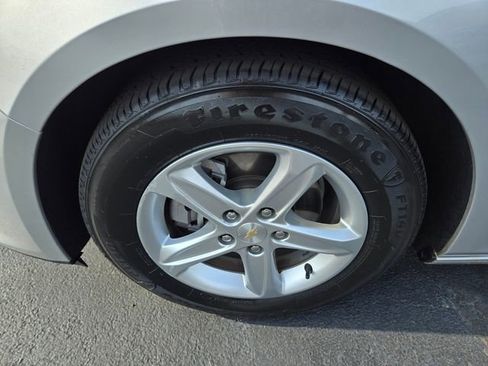 Used 2022 Chevrolet Malibu LS w/ Driver Confidence Package II image 19