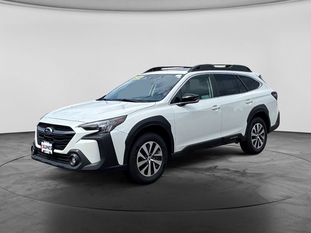 Used 2025 Subaru Outback Premium AWD/4WD image 5