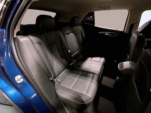 Used 2023 Buick Envision Essence image 27