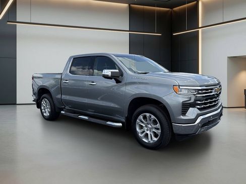 Certified 2023 Chevrolet Silverado 1500 LTZ AWD/4WD image 8