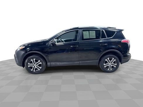 Used 2016 Toyota RAV4 LE image 5