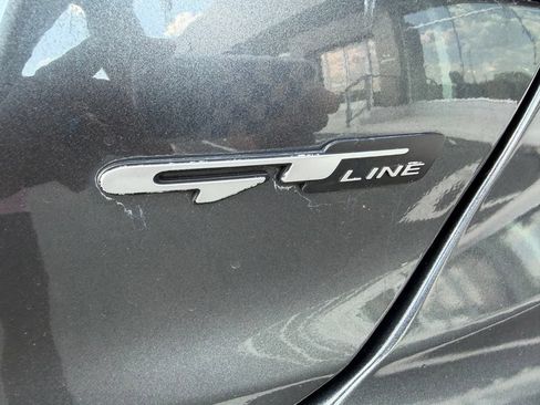 Used 2022 Kia Forte GT-Line w/ GT-Line Premium Package FWD image 12