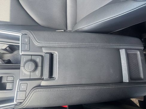 Used 2024 Toyota Grand Highlander AWD image 27