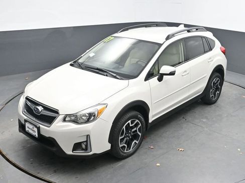 Used 2017 Subaru Crosstrek 2.0i Limited image 25