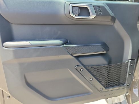 New 2026 Ford Bronco Outer Banks w/ Sasquatch Package AWD/4WD image 12