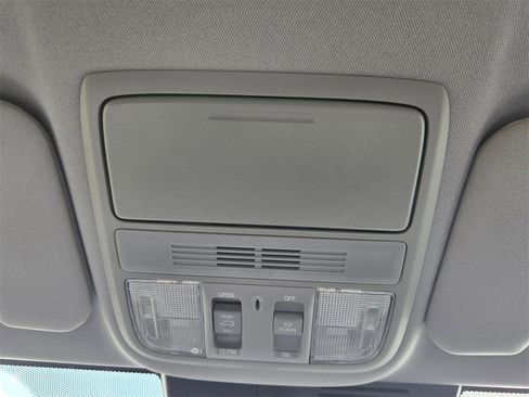 Used 2021 Honda CR-V EX image 26