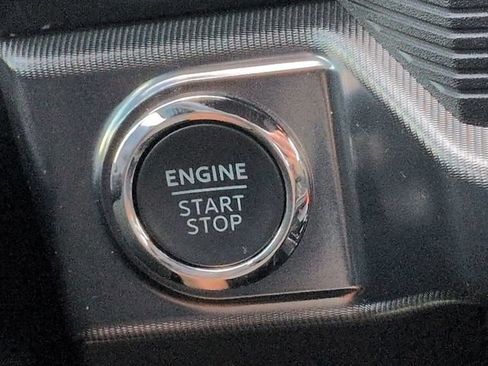Used 2025 Ford F150 Raptor AWD/4WD image 29