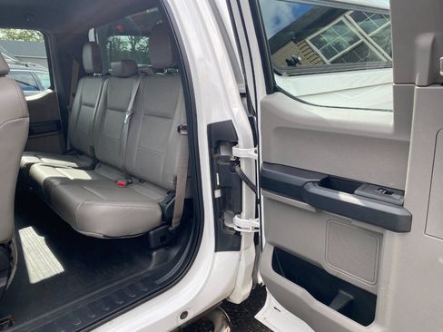Used 2015 Ford F150 XL w/ XL Power Equipment Group AWD/4WD image 19