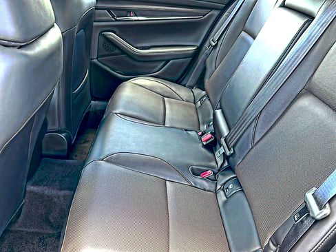 New 2026 MAZDA MAZDA3 2.5 S Hatchback w/ Premium Pkg FWD image 15