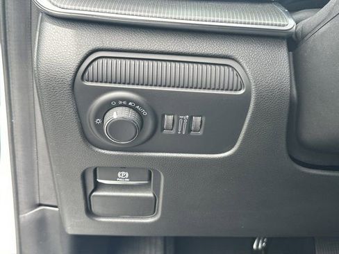 New 2026 Jeep Grand Wagoneer Summit image 25