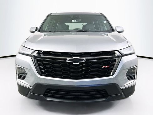 Used 2023 Chevrolet Traverse RS w/ LPO, Floor Liner Package FWD image 5