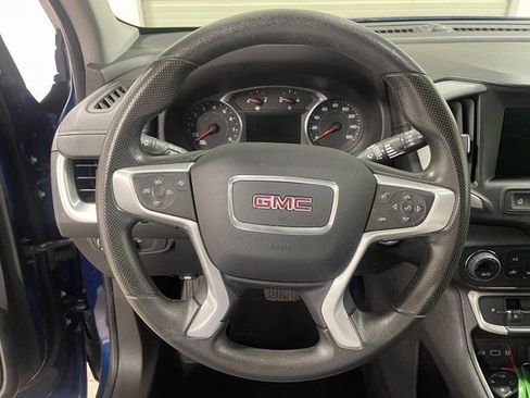 Used 2023 GMC Terrain SLE w/ Driver Convenience Package FWD image 14