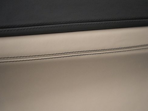 Used 2023 Ferrari Portofino M RWD image 26