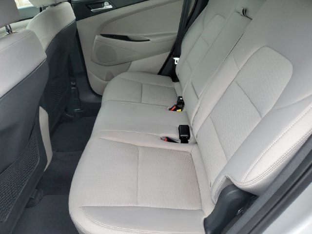Used 2021 Hyundai Tucson SE FWD image 13