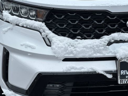 Used 2021 Kia Sorento EX image 44