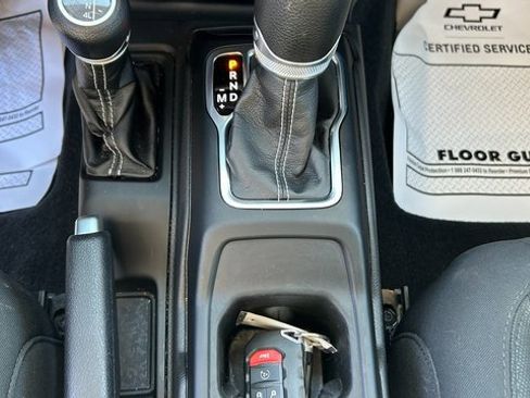 Used 2021 Jeep Wrangler Unlimited Sahara w/ Uconnect 4C Nav & Sound Group image 33